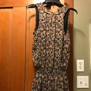 Floral dress size 4